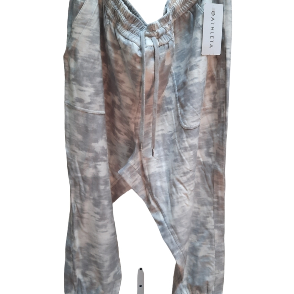 Athleta Farallon Joggers Retail $109 - Picture 4 of 10